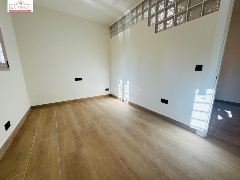 Foto f1a45924-4bc7-4803-aa30-4dc7c4287f4e. Casa aparellada a Cerrado de Calderón - Hacienda Paredes Málaga