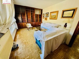 Appartamento in Gibralfaro. Espectacular vivienda de grandes dimensiones con garaje incluido