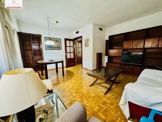 Etagenwohnung en Gibralfaro. Bonito piso grandes dimensiones 4 habitaciones muy cerca del cen