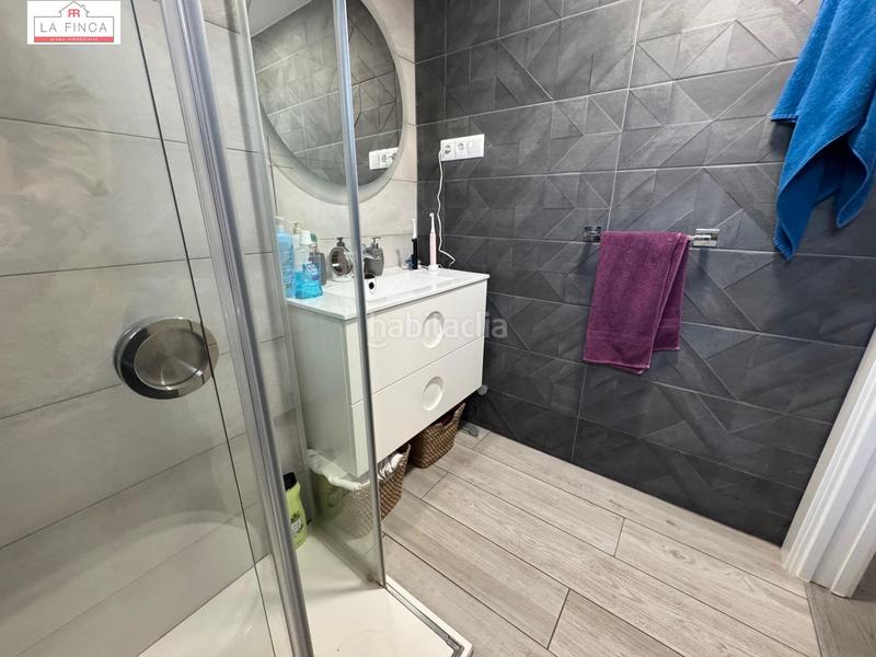 Foto 85e77208-6c30-4c7f-b905-d1c1be35824f. Piso dúplex con terraza solarium, garaje y tratero en Málaga