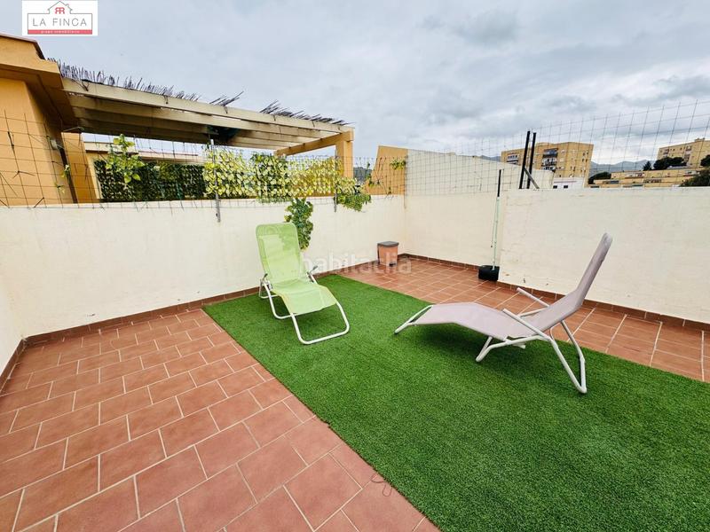 Foto 8d4e649f-a091-4de7-868a-450d84c1d645. Piso dúplex con terraza solarium, garaje y tratero en Málaga
