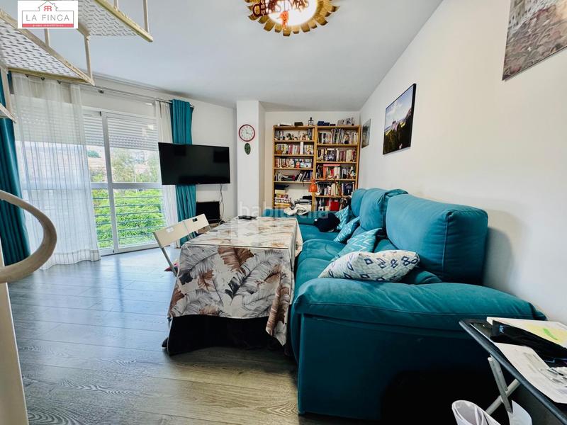 Foto e31a1b96-e491-4073-b8c6-9e11fd44d79d. Piso dúplex con terraza solarium, garaje y tratero en Málaga