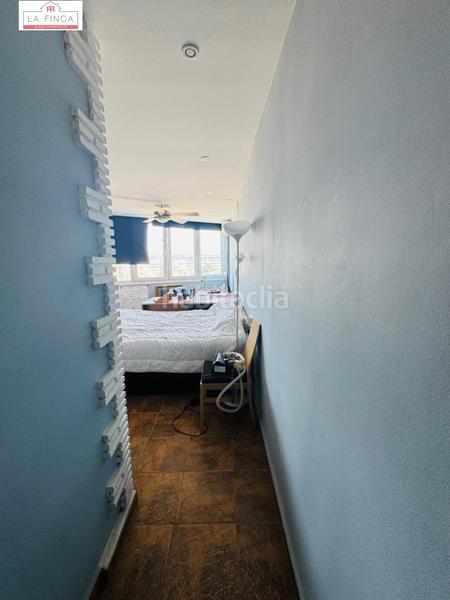 Foto bb1a9f99-3392-4982-9749-952768b7a62f. Piso 2 dormitorios con piscina y parking a 150m de la playa en Torremolinos
