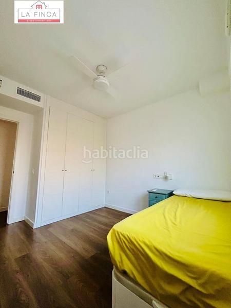 Foto 476c6b2a-9399-491a-8f03-df4f15bfa608. Location duplex avec parking piscine dans Jarazmin Málaga