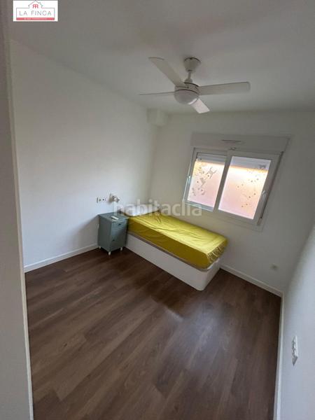 Foto 1cba6fae-86ae-4ed3-84a5-38962e60b0a1. Rent duplex with parking pool in Jarazmin Málaga