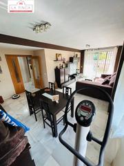 Rez-de-chaussée à Almayate Bajo. Encantadora vivienda en la costa de valle niza