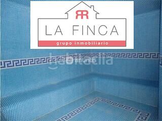 Foto 24ebd925-137a-4cd6-b568-a7854d99fceb. Pis amb aparcament piscina a Manilva pueblo Manilva