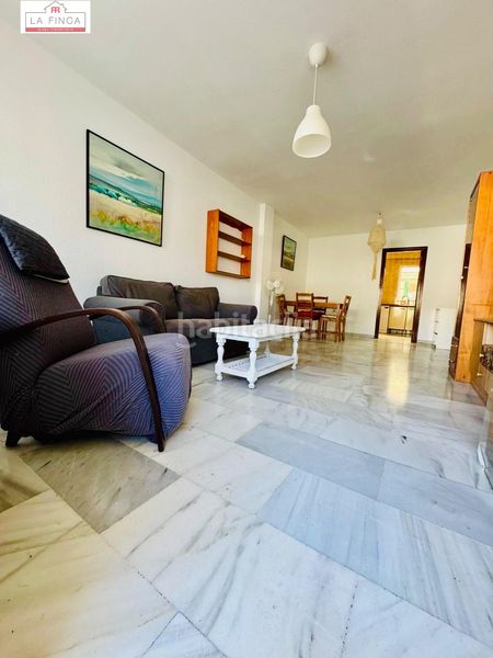 Foto 5ed1fb23-f923-49d7-bd15-fc50c88c831f. Casa aparellada a El Tomillar Torre del Mar