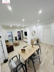Appartamento in Estación de Cártama. Bonita vivienda 2 habitaciones y dos baños co patio reformada
