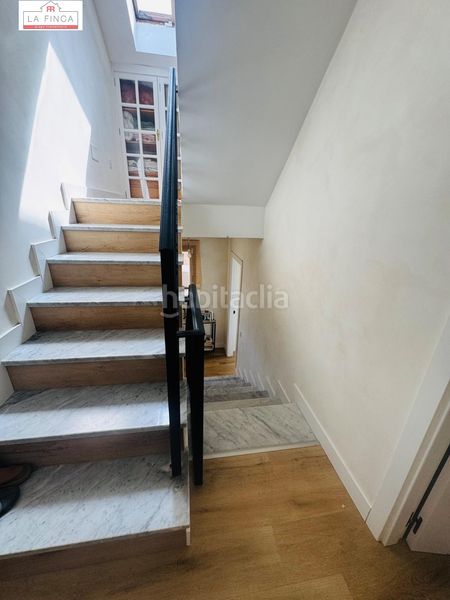 Foto 116d4e85-6fb5-4545-9b64-62054a8c886b. Casa adosada impresionante adosado en pleno cerrado de calderón en Málaga