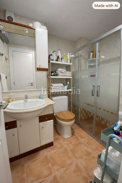 Foto a8ebe323-4d87-4b8d-ae5f-5cb0d8e75041. Etagenwohnung mit parking pool in La Cala del Moral Rincón de la Victoria