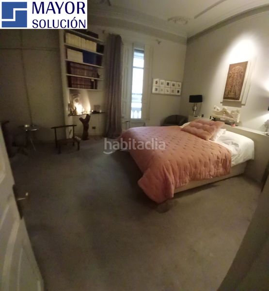 Foto ef5f5810-8f31-4e0a-ad42-01742deeeaf1. Etagenwohnung in plaça de catalunya 127 in Dreta de l´Eixample Barcelona
