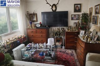 Piso en Valdenoja. Venta de nuda propiedad