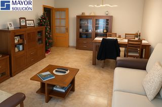 Pis a Carrer d'àngel guimerà 40. Venta de nuda propiedad
