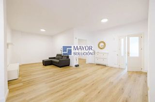Appartement à Calle mármoles 14. Piso en venta