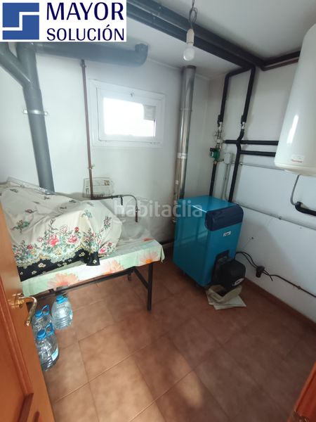Foto 56aa4322-d4dd-400e-822f-bbdccd97ba99. Casa amb xemeneia calefacció aparcament a Medinyà