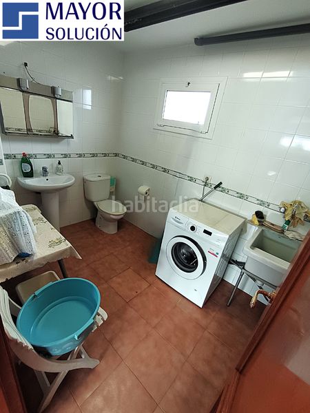 Foto 573f7b06-928d-4601-b082-0cf17eda43e3. Casa amb xemeneia calefacció aparcament a Medinyà