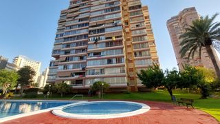 Apartament  Calle derramador. Oportunidad en benidorm! piso dentro de urbanización y con excel