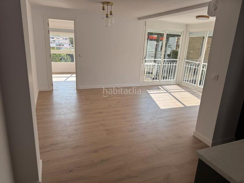 Foto c88571af-71e0-42c5-ac37-ecd302482c72. Apartament amb piscina a Foietes Benidorm