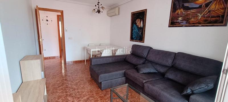 Foto e201e7c8-8317-4565-9445-09fadc42209f. Piccolo appartamento con parcheggio piscina in Playa Poniente Benidorm