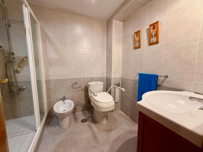 Foto 3df205a3-5c1a-4dca-9dd4-04fa483077d4. Apartamento amplio apartamento de 4 dormitorios en el centro , a solo 150 metros del mar en Benidorm