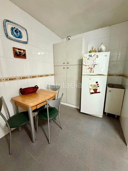 Foto 8b4e5ff6-34f3-4250-a818-2d49fa17c7c3. Apartamento amplio apartamento de 4 dormitorios en el centro , a solo 150 metros del mar en Benidorm