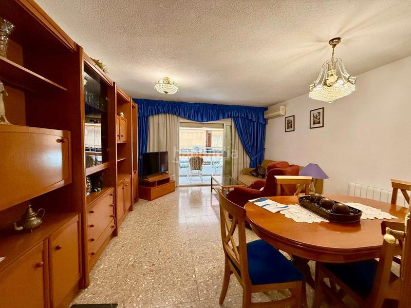 Foto 95059631-b5d8-4888-8a0f-dd4e41db2385. Apartamento amplio apartamento de 4 dormitorios en el centro , a solo 150 metros del mar en Benidorm