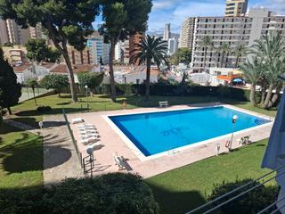 Apartament  Calle de londres. Estupendo apartamento reformado con piscina y parking comunitari