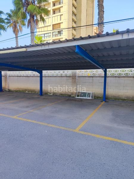 Foto 1d00b7b8-d7dc-4d3c-b25a-58a978660208. Rent apartment with parking pool in Playa Levante Benidorm