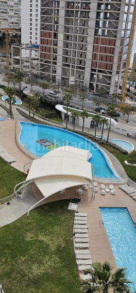 Foto 00f123a5-8301-4d5b-ab3c-143ea7137dba. Apartament amb calefacció aparcament piscina a Playa Poniente Benidorm