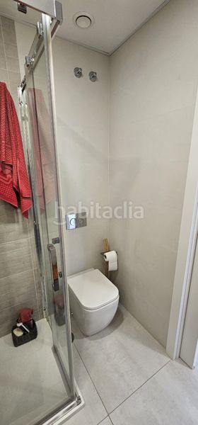 Foto 6817cd09-428c-4e30-9287-d1b46aee948b. Apartament amb calefacció aparcament piscina a Playa Poniente Benidorm