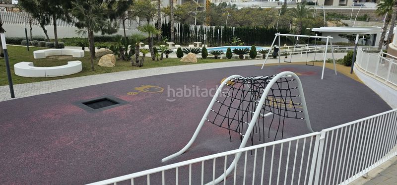 Foto 74169fbc-1f76-42ea-b19e-e961e50ef62f. Apartament amb calefacció aparcament piscina a Playa Poniente Benidorm
