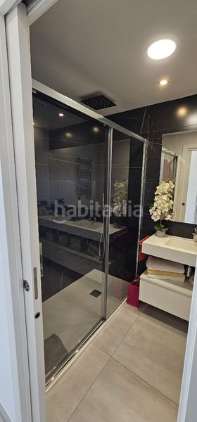 Foto f2a0d2a7-f327-45c4-8df2-f236cc44ae85. Apartament amb calefacció aparcament piscina a Playa Poniente Benidorm