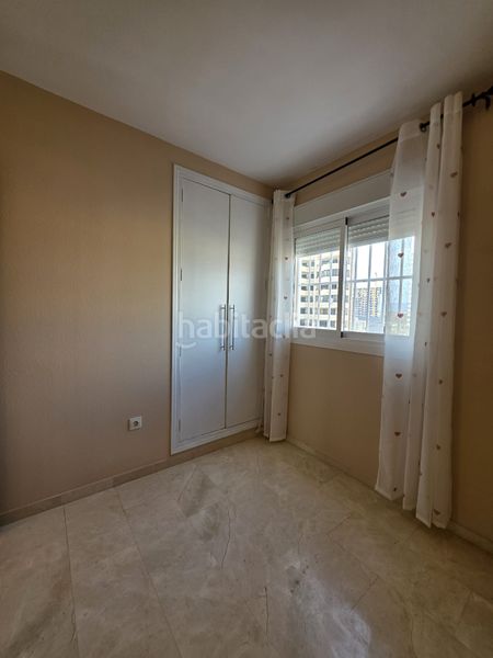 Foto 2d4f45b6-c43a-466d-8a43-2a2c209c7405. Apartament amb aparcament piscina a Rincón Bajo Benidorm