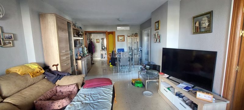 Foto 55fee550-f34f-4f9e-99b6-8dd0a11be81b. Apartament amb aparcament piscina a Playa Poniente Benidorm