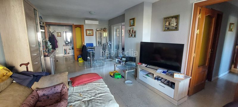 Foto 706ddf51-2e46-46d0-aa8e-6cfe87d3cd1f. Apartament amb aparcament piscina a Playa Poniente Benidorm