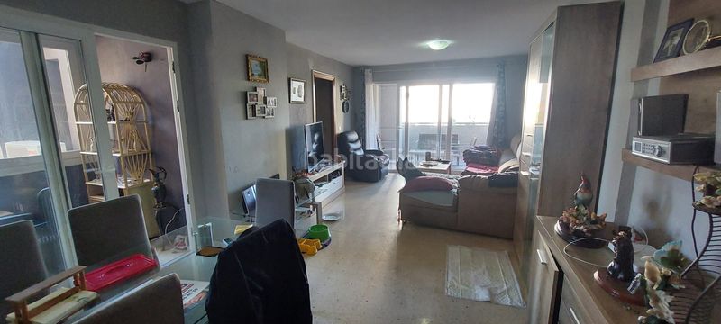 Foto 7b6368d6-10ec-4e3f-85e8-c30fba539a5d. Apartament amb aparcament piscina a Playa Poniente Benidorm