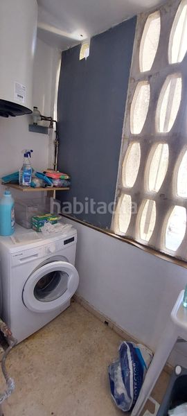 Foto b21b6cae-0f0f-4e62-9d8d-100dd93a99ca. Apartament amb aparcament piscina a Playa Poniente Benidorm