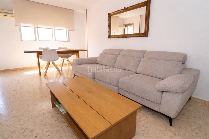 Foto e3989992-3a8a-4174-9603-53ff278e63be. Pis a Centro Urbano Benidorm