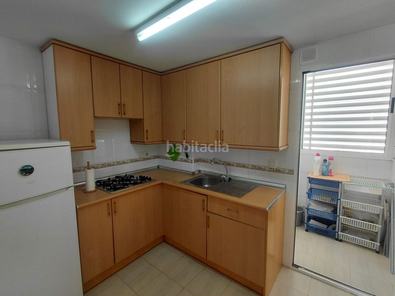 Foto b7bf24e1-2869-4533-aa01-caea682d7bf4. Apartament amb piscina a Rincón Alto Benidorm