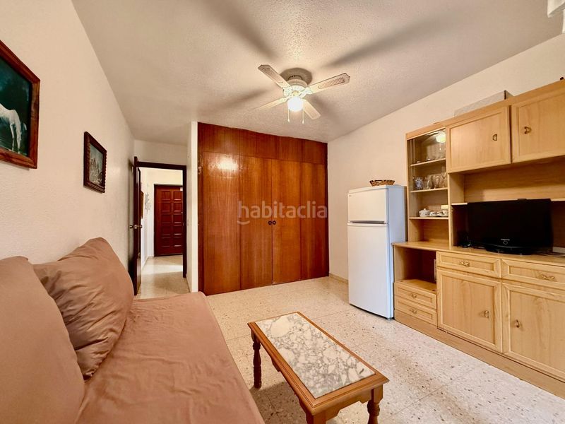 Foto c5eebcb6-66a5-4e18-9fef-352ae17968bd. Estudi amb aparcament piscina a Rincón Alto Benidorm