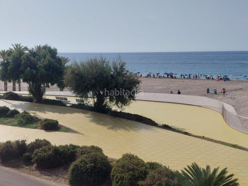 Foto 5058e8a4-d36a-4665-aa35-95e569542bf9. Apartament amb aparcament a Playa Poniente Benidorm