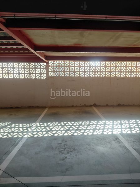 Foto 6f8ea2fa-4bb2-43c4-a7bc-5aad10d80eb9. Apartament amb aparcament a Playa Poniente Benidorm