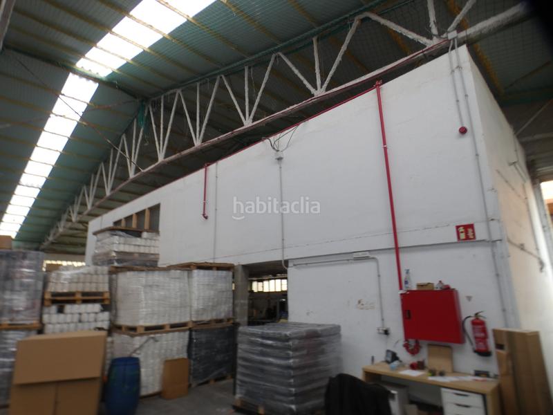 Foto 643f8397-11fd-4fb5-9ba0-1914fd6dc937. Fabrikhalle in Can Palet II - Santa Eulàlia Terrassa