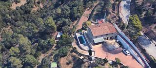 Doppelhaus in Can Gonteres. Casa pareada a 3 vientos ,en los caus , con piscina con unas imp