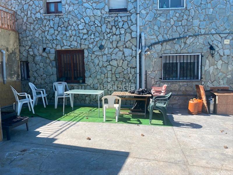 Foto b33da8cd-c89c-429a-8151-640a238a7b85. Casa pareada  a 3 vientos ,en los caus , con piscina con unas impresionantes vistas can gonteras en Terrassa