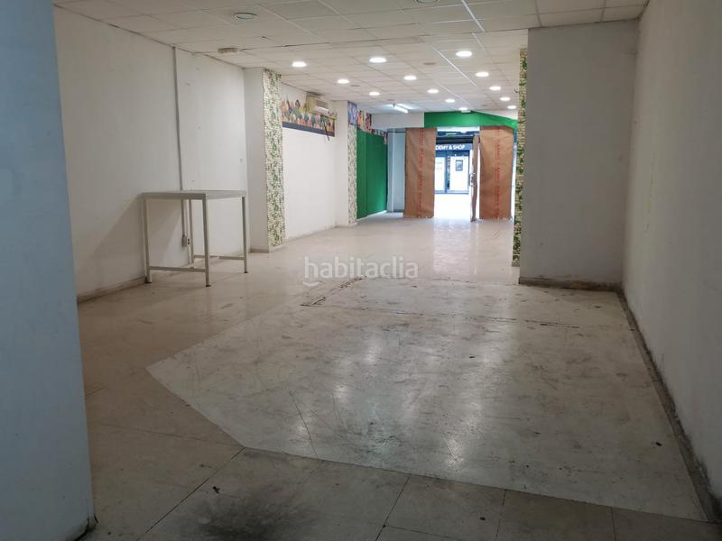 Foto c8a47f7c-a3ff-4af6-a705-78532de0b3a3. Locale commerciale in Segle XX Terrassa