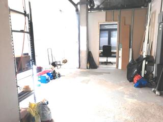 Local Comercial a Segle XX. Diafano