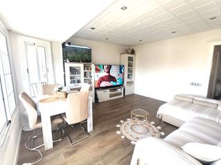 Appartement à Ca n'Anglada. Listo para entrar a vivir amplio y acogedor.