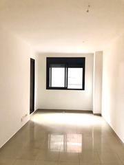 Appartement à Can Palet. Fantástico  seminuevo cerca parque vallparadis. oportunidad !!